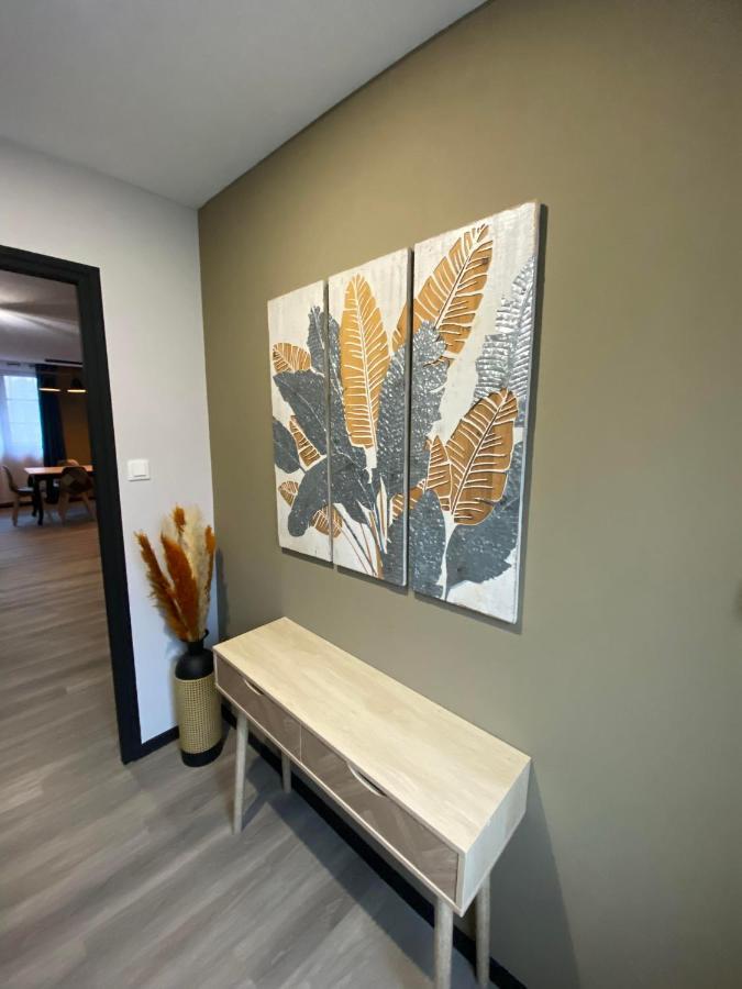 Sejour Detente A Saint-Omer - Jacuzzi Prive, Terrasse, Centre-Ville Et Parking Gratuit Εξωτερικό φωτογραφία